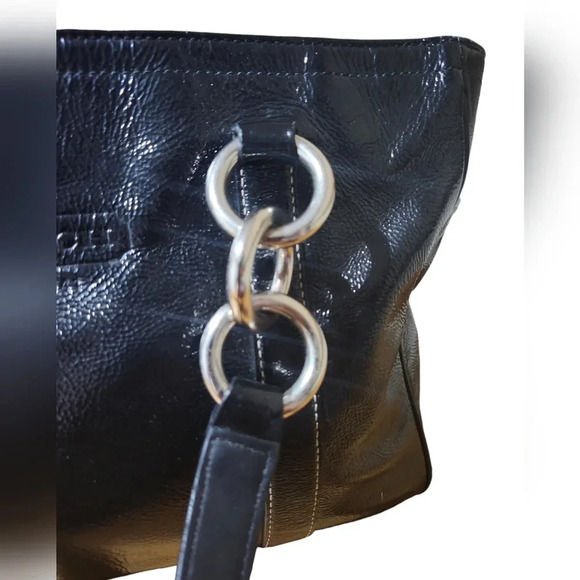 Coach Gallery F12839 Black Patent Leather Shoulder Tote – Turnlock Side Pockets - Picture 10 of 16